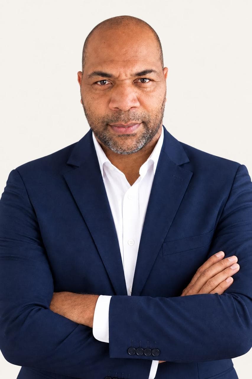 Esdras Leal — Diretor de Operações
